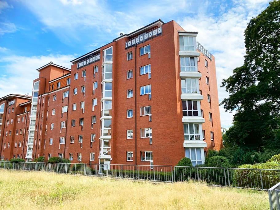 4 Zimmer Wohnung Mit 6 Betten Nahe Hamburg Glinde  Bagian luar foto