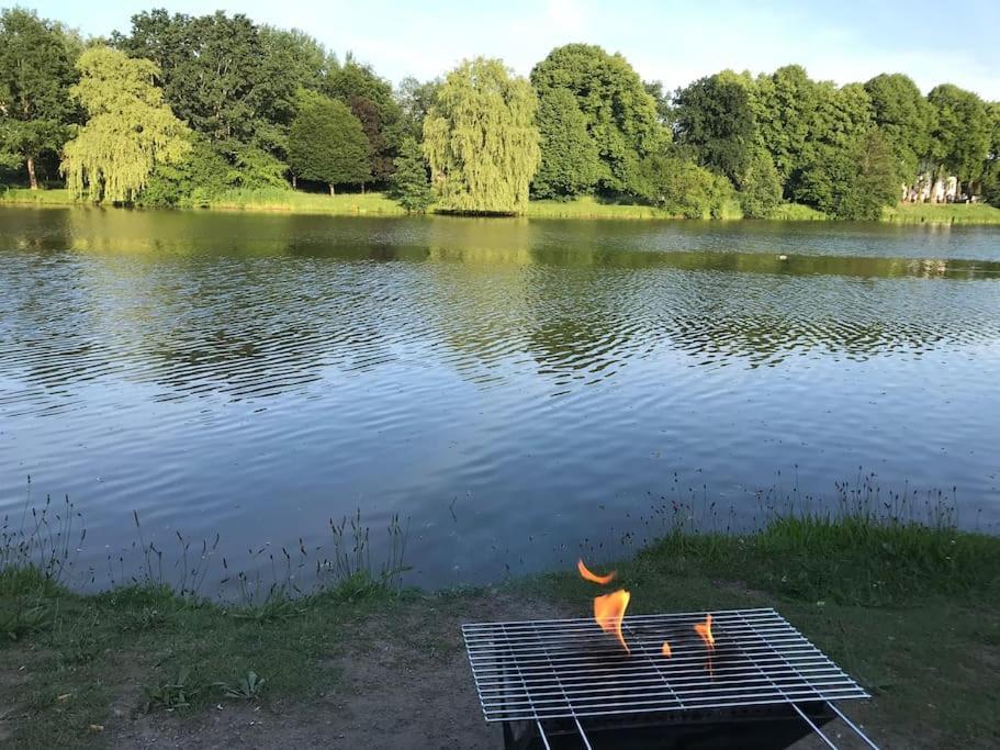 4 Zimmer Wohnung Mit 6 Betten Nahe Hamburg Glinde  Bagian luar foto